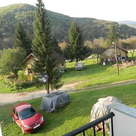 Sutjeska * Tjentiste