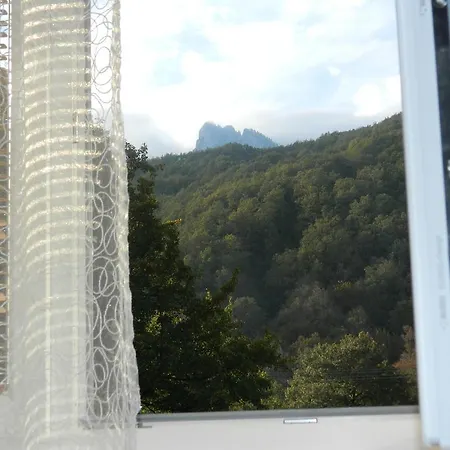 Sutjeska アパート ティエンティシュテ